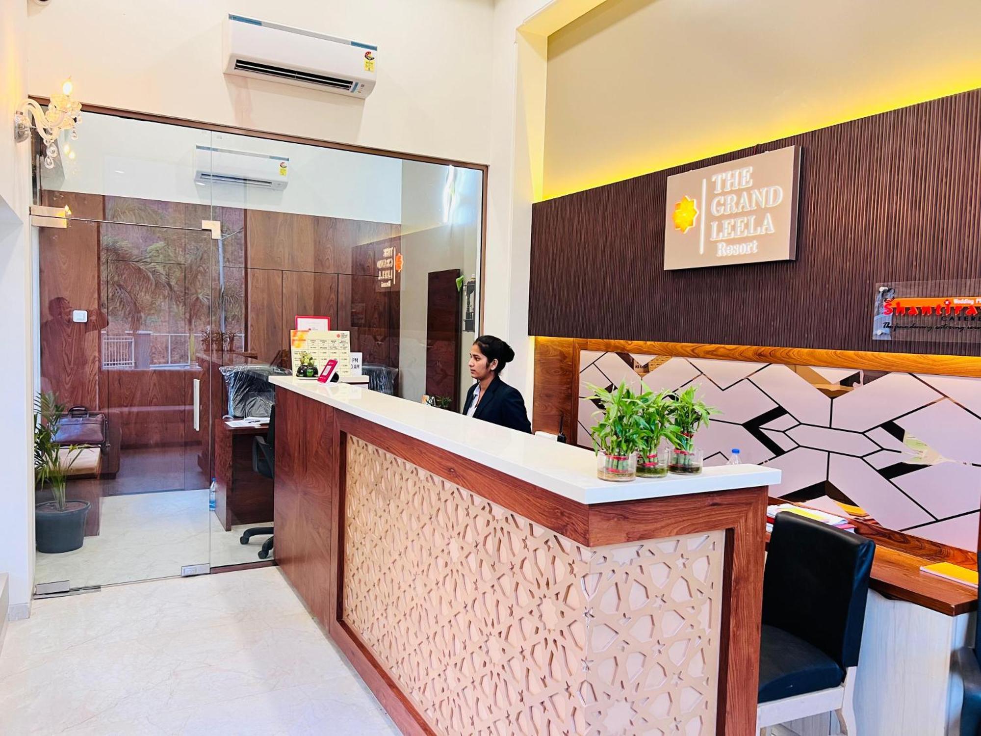 The Grand Leela Resort Khopoli Bagian luar foto